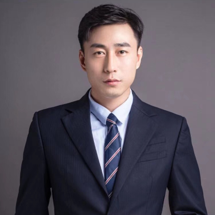 刘杜莉 视觉与舞美负责人